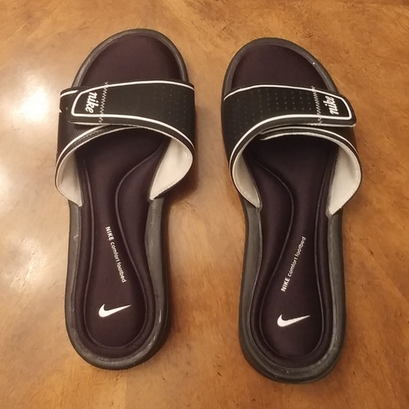 Nike Shoes - NIKE COMFORT FOOT BED BLACK VELCRO STRAP SLIDES 9